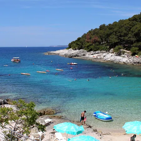 With A Parking Space Losinj, Losinj - 23418 Lejlighed