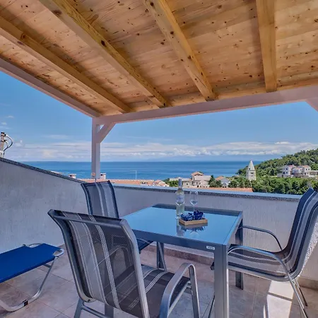 With A Parking Space Losinj, Losinj - 23418 Апартаменты *